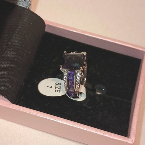 PEERMONT SILVER PLATED AMETHYST RING - Picture 2 of 3